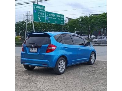 Honda jazz 1.5V ivtec ปี 2013 Minor change รูปที่ 2