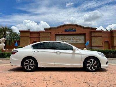 2017 HONDA ACCORD 2.0 EL รูปที่ 2