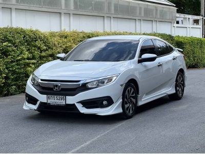 2017 HONDA CIVIC FC 1.8 EL เครดิตดีฟรีดาวน์ รูปที่ 2