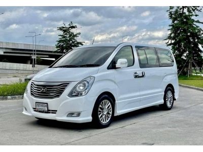 2014 HYUNDAI GRAND STAREX, 2.5 VIP โฉม ปี10-18 รูปที่ 2