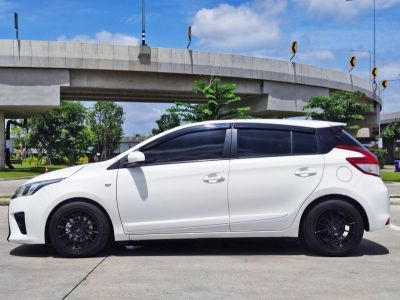 TOYOTA YARIS 1.2J ออโต้ ปี 2015 รูปที่ 2