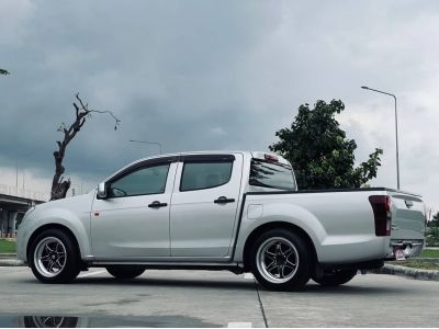 ISUZU DMAX 1.9 Ddi S CAB4 เกียร์ ธรรมดา ปี 2018 จดทะเบียน 2019 รูปที่ 2