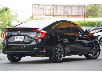 2017 HONDA CIVIC 1.8 E รูปที่ 2