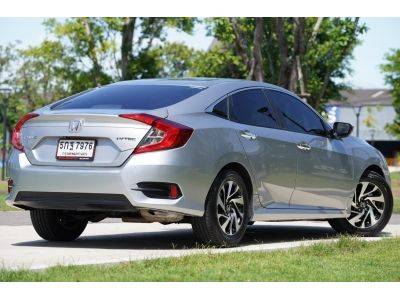 2016 HONDA CIVIC 1.8 EL A/T สีเทา รูปที่ 2