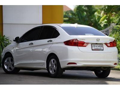 2014 HONDA CITY 1.5 V plus A/T สีขาว รูปที่ 2