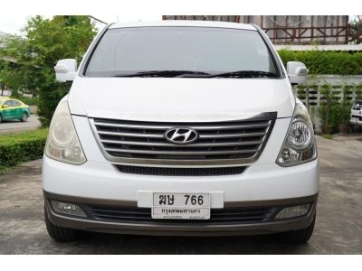 2011 HYUNDAI H1 2.5 GRAND STAREX A/T สีขาว-น้ำตาล รูปที่ 2