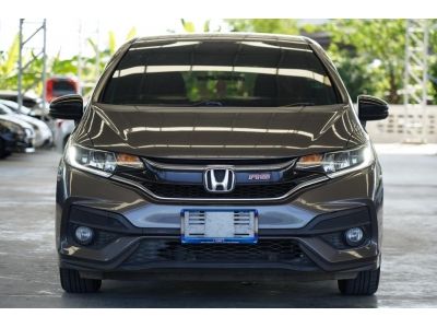 2018 HONDA JAZZ 1.5 RS  A/T สีเทา รูปที่ 2