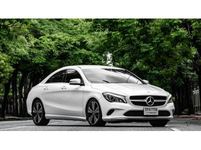 2018 Mercedes Benz CLA200 AT สวยเกินปุยมุ่ย รูปที่ 2