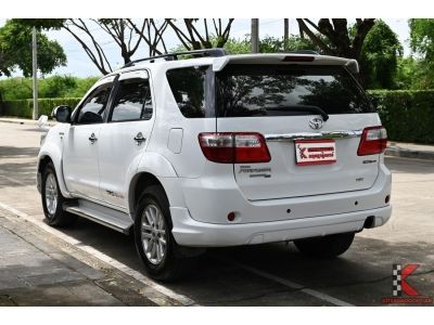 Toyota Fortuner 3.0 (ปี 2009) TRD Sportivo I 4WD SUV รูปที่ 2