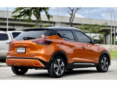 2020 NISSAN KICKS 1.2 VL รูปที่ 2