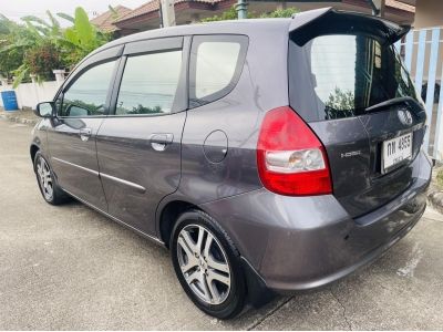 ขายรถบ้าน รถเก๋ง HONDA JAZZ 1.5 i-DSI เกียออโต้ ปี 2005 ราคา 150,000 บาท รถเข้าศูนย์ตลอด เจ้าของขายเอง รูปที่ 2