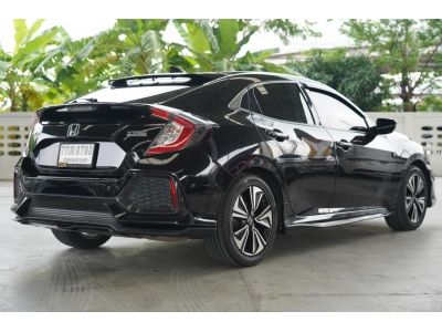 2017 honda civic 1.5 turbo hatchback สีดำ รูปที่ 2