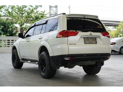 2011 MITSUBISHI PAJERO SPORT 2.5 GT 4 WD  A/T สีขาว รูปที่ 2