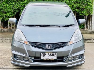 Honda Jazz 1.5 V ปี 2011 รูปที่ 2