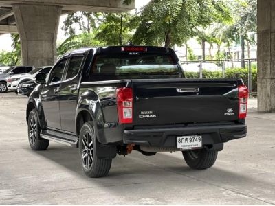 ISUZU DMAX 1.9 HILANDER STEALTH ออโต้ รูปที่ 2