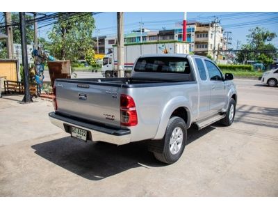 TOYOTA HILUX VIGO 2.5 E SMART CAB PRERUNNER M/T ปี2015 รูปที่ 2