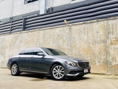 BENZ E220d 2.0 EXCLUSIVE โฉม W213 2016 รูปที่ 2