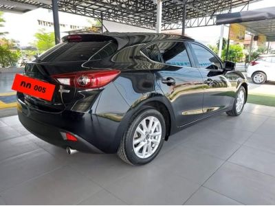 Mazda 3 2.0 C Sport Hatchback Auto ปีจด 2016 รูปที่ 2