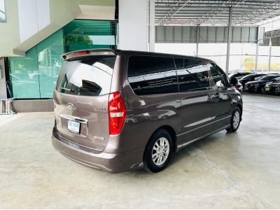 2014 Hyundai H-1  2.5 Deluxe เครดิตดีฟรีดาวน์ รูปที่ 2