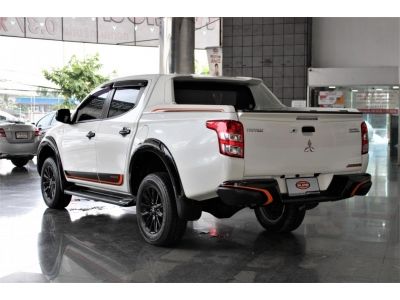 โตโยต้าชัวร์ ฟรีดาวน์ ผ่อนเดือนละ9xxxบาท Mitsubishi Triton D-cab 2.4 Plus Athlete M/T ปี 18 รูปที่ 2