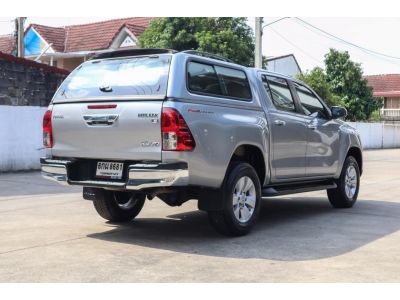 โตโยต้าชัวร์ ฟรีดาวน์ Toyota Revo D-cab 2.4 E Pre A/T ปี 17 รูปที่ 2