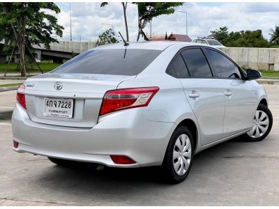 2015 Toyota Vios 1.5J เครดิตดีฟรีดาวน์ รูปที่ 2