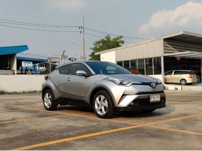 TOYOTA C-HR 1.8 HYBRID MID CC. ปี 2019 เกียร์ Auto รูปที่ 2