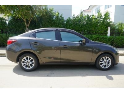 ขายรถบ้าน Mazda 2 /2016 skyactive 1.3 High Connect รูปที่ 2