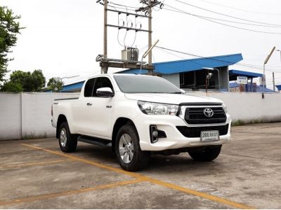 TOYOTA REVO SMART CAB 2.4 E PRERUNNER CC. ปี 2019 สี ขาว เกียร์ Auto รูปที่ 2