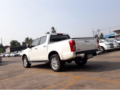 D-MAX CAB4 3.0 Z HILANDER  	2019 รูปที่ 2