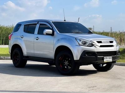 2019 ISUZU MU-X, 1.9 CD ออโต้  SUVหรู มือเดียวป้ายแดงน่าใช่ รูปที่ 2