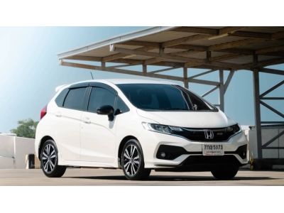 2018 Honda Jazz GK RSบวก  ตัวTOPสุด รถบ้านใช้น้อยมากคุ้มมากๆ รูปที่ 2