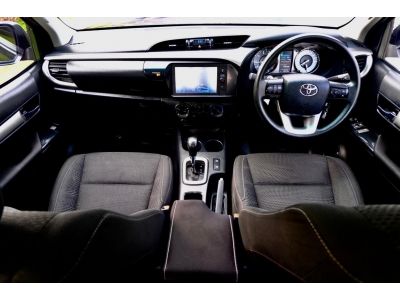 ไมล์ 25,xxx กม. รถสวย สภาพเรียบร้อย  Toyota revo 2.4 entry prerunner smart cab ปี2021 ออโต้ ดีเซล สีเทา รูปที่ 2