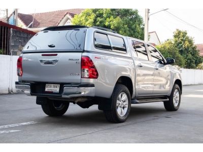 โตโยต้าชัวร์ ฟรีดาวน์ Toyota Revo D-cab 2.4 E Pre A/T ปี 17 รูปที่ 2