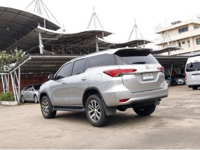 FORTUNER 2.8 V 4WD รูปที่ 2