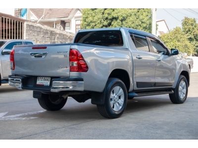 โตโยต้าชัวร์ ฟรีดาวน์ Toyota Revo D-cab 2.8 G Pre Navi A/T ปี 16 รูปที่ 2