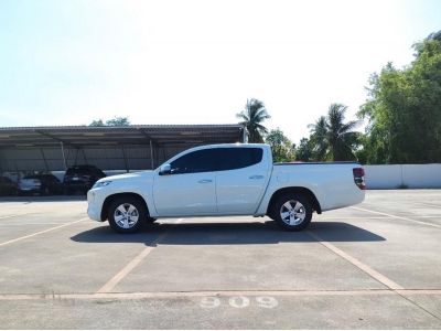 MITSUBISHI TRITON D-CAB 2.5 GLX CC. ปี 2021 สี ขาว เกียร์ Manual รูปที่ 2