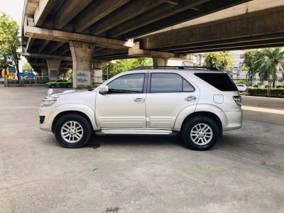 2011 Fortuner 3.0 NAV 4WD AT  ฟรีดาว ซื้อสดไม่มี Vat7% เครดิตดีออกรถ0บาทได้ มือเดียว ดีเซล 3000 ขับสี่ ออโต้ รูปที่ 2