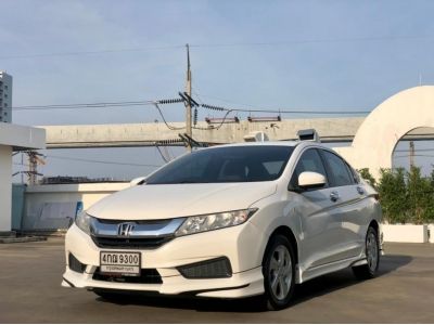 Honda City 1.5 V AT 2015 สีขาว  รูปที่ 2