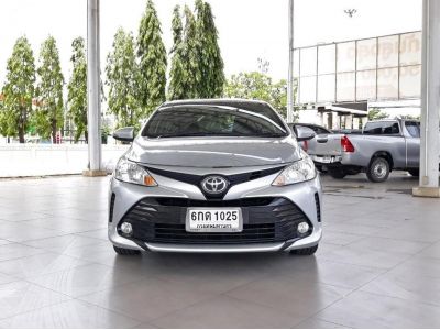 TOYOTA SOLUNA VIOS 1.5 E (MC) CC. ปี 2017 สี เงิน เกียร์ Auto รูปที่ 2