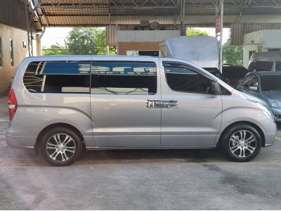 HYUNDAI H1 TOURING ปี 2010 รูปที่ 2