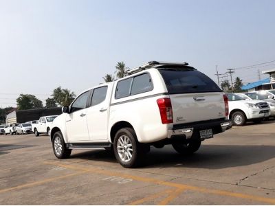 ISUZU D-MAX CAB4 3.0 Z HILANDER CC. ปี 2019 สี ขาว เกียร์ Auto รูปที่ 2