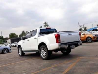 ISUZU D-MAX CAB4 3.0 Z HILANDER CC. ปี 2019 สี ขาว เกียร์ Auto รูปที่ 2