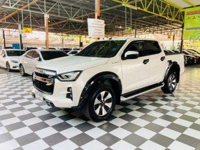 ISUZU D-MAX 3.0 M HI-LANDER DDI เกียร์ออโต้ ปี 2020 รูปที่ 2