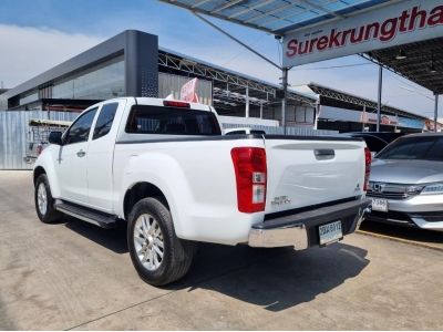 ISUZU D-MAX SPACE CAB 3.0 Z HILANDER CC. ปี 2019 สี ขาว เกียร์ Manual รูปที่ 2