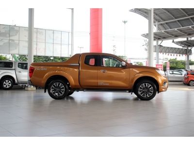 NAVARA NP300 KINGCAB 2.5 CALIBRE SPORTECH	2017 รูปที่ 2