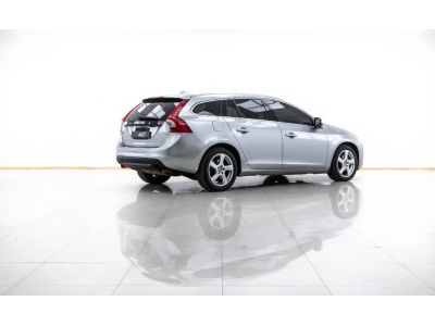 2014 VOLVO V60 1.6 DRIVE ผ่อน 3,698 บาท 12 เดือนแรก รูปที่ 2