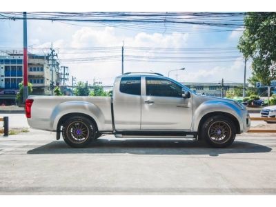 ISUZU D-MAX SPACE CAB 2.5 Hi-LANDER Z-Prestige รูปที่ 2