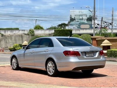 2013 Mercedes-Benz E300 Bluetec Hybrid ลดราคาพิเศษสุด รีบจองด่วนจ้า (ติดต่อเซลล์น้ำฝ่ายขายโดยตรงไม่ใช่นายหน้าค่า) รูปที่ 2