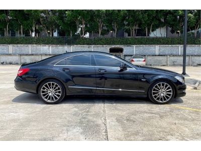 Mercedes Benz CLS250 2.1 CDI AMG โฉม W218 | ปี : 2011 รูปที่ 2